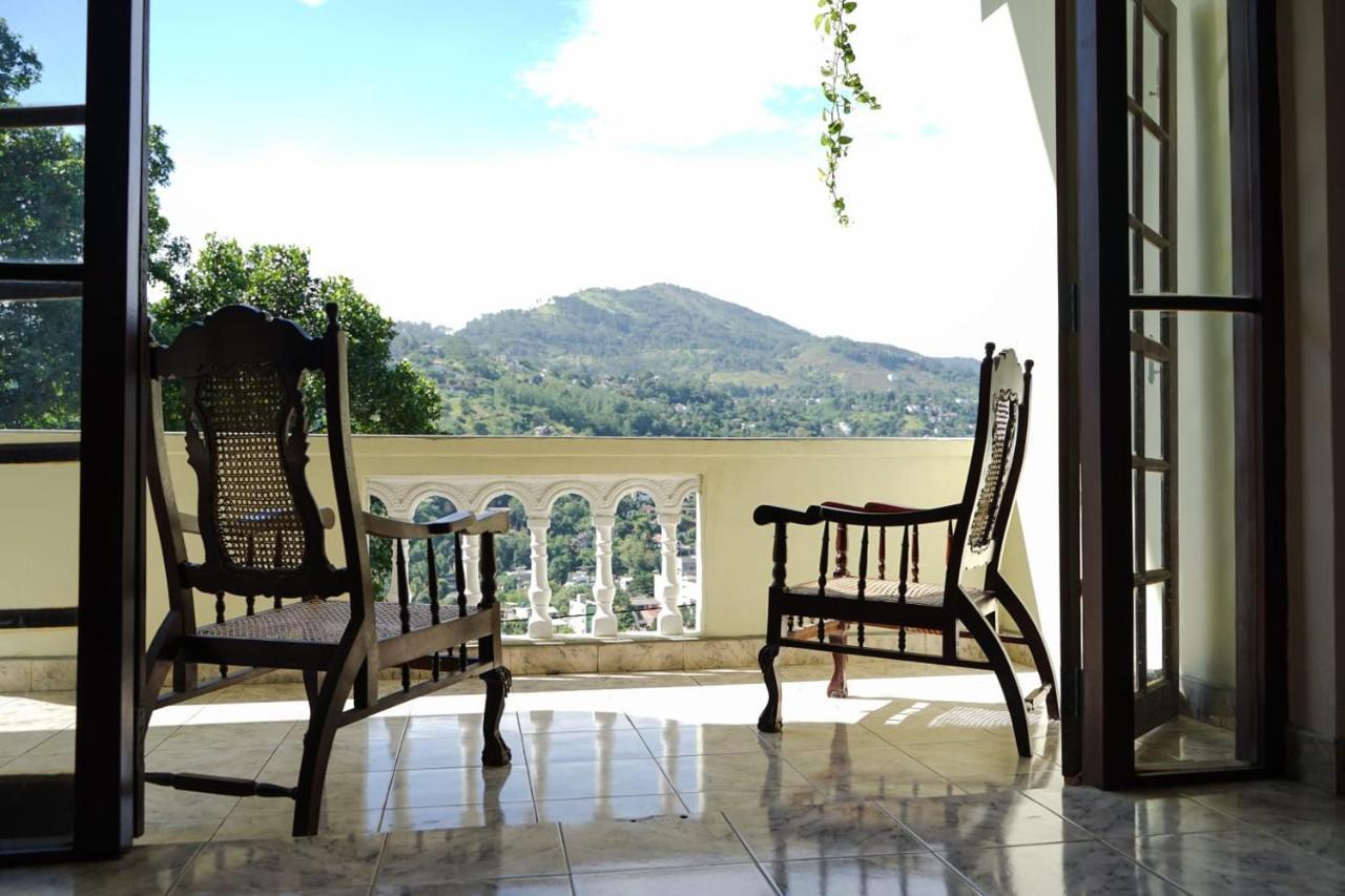 The Bbc Cheliyan Villa Kandy Exterior foto